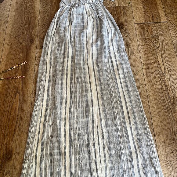 Asos women's Halter Strap V-neck high waist opens back striped Maxi Dress size 8 - Picture 8 of 8